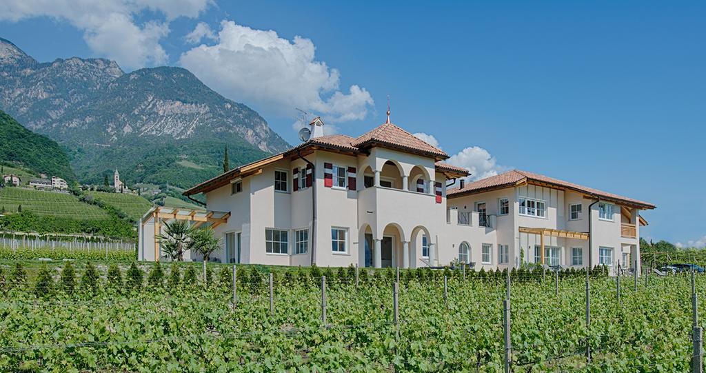 Gutshof Rellich Villa Termeno Eksteriør billede